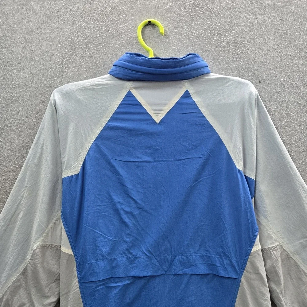 Nike domestic orders